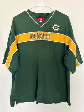 Vintage 2004 NFL Green Bay Packers Green Gold V-Neck Athletic Tee Shirt